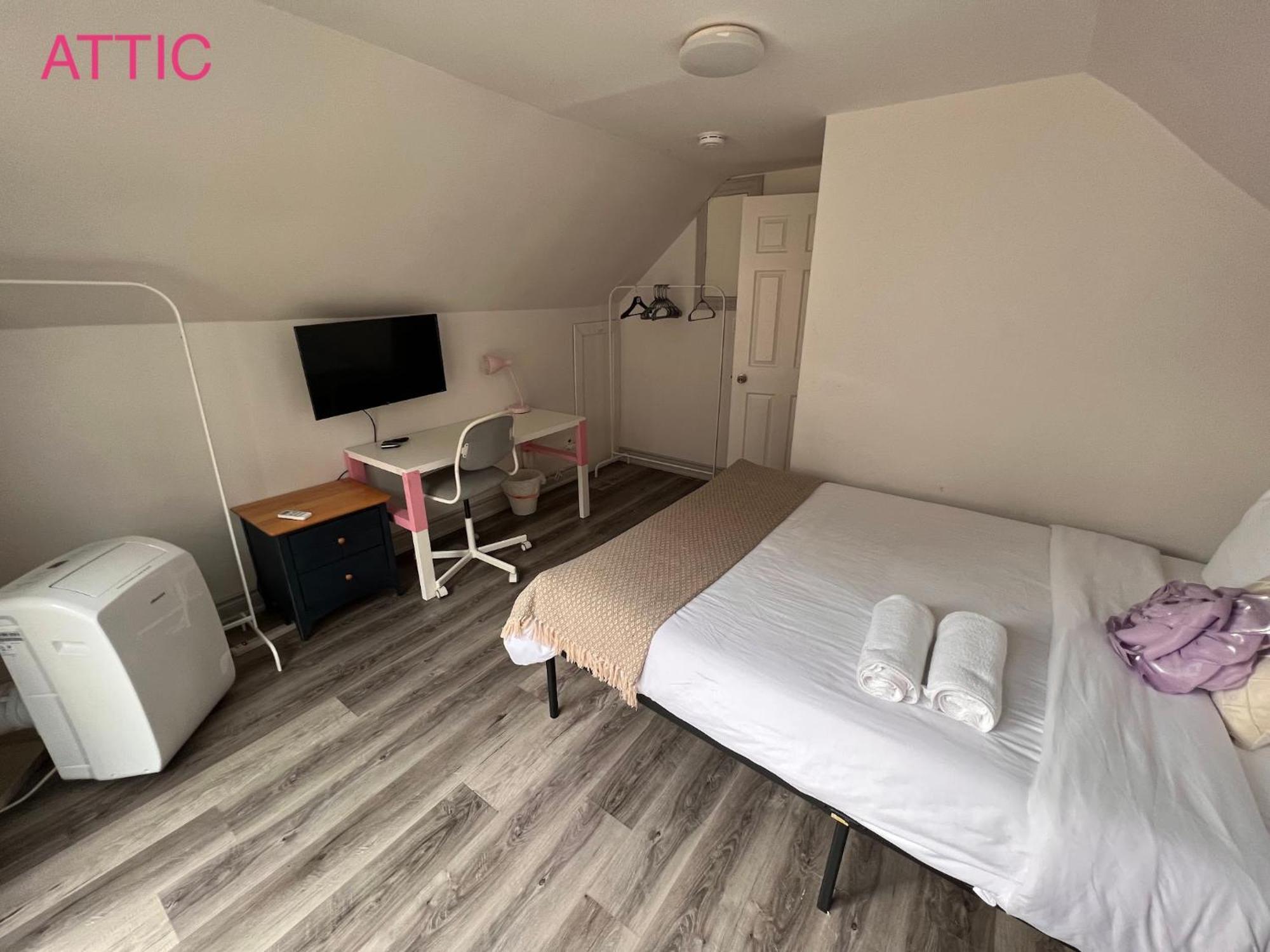 Lilac Private Unit 10-Min To Airport Toronto Esterno foto